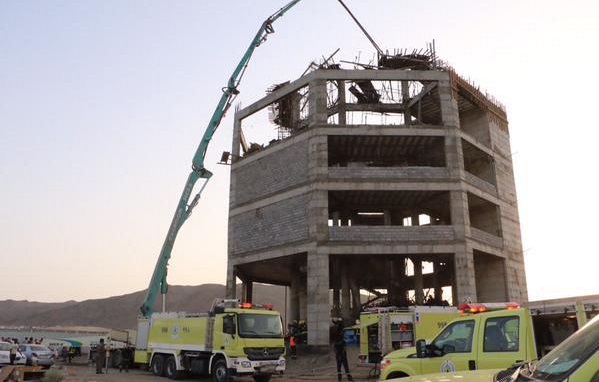 مدني مكة: ست إصابات إثر انهيار سقف لقبة بناية تحت الإنشاء