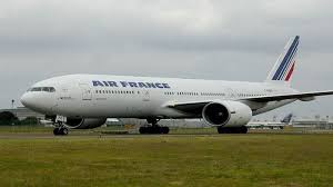 هبوط اضطراري لطائرة إير فرانس بسبب تسرُّب الوقود