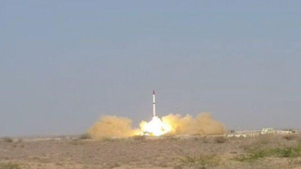 #إيران تخرق قرارات مجلس الأمن بصاروخ جديد