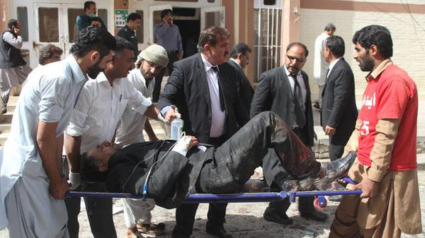 باكستان.. 70 قتيلاً بتفجير إرهابي في مستشفى