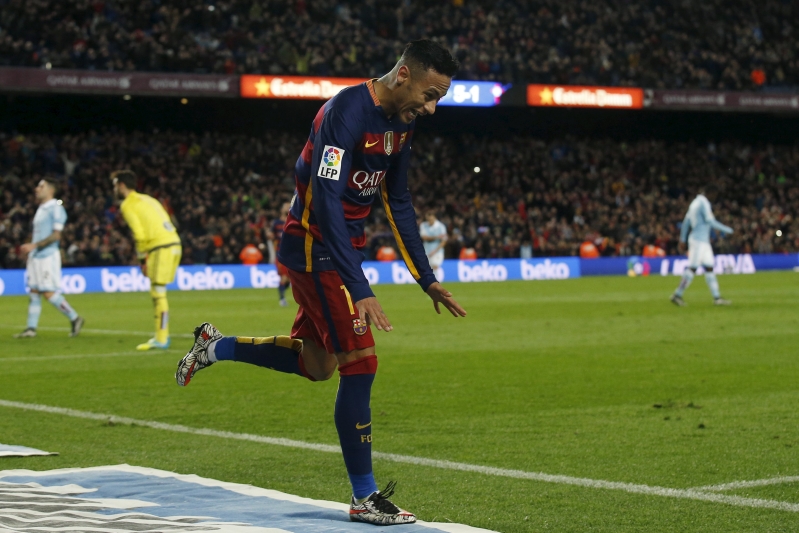 Football Soccer - Barcelona v Celta Vigo- Spanish Liga BBVA - Camp Nou stadium, Barcelona - 14/2/16Barcelona's Neymar celebrates a goal against Celta Vigo. REUTERS/Albert Gea