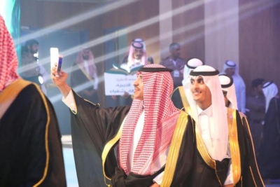 برعاية أمير الرياض.. حفل تخريج 5 آلاف طالب بجامعة شقراء ‫(286340727)‬ ‫‬