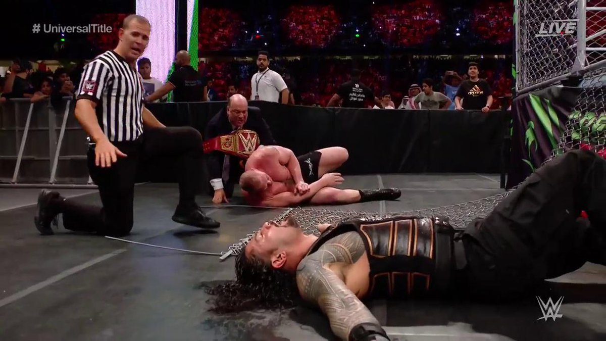 بالفيديو.. رومان رينز يُهدي ليسنر لقب WWE العالمي