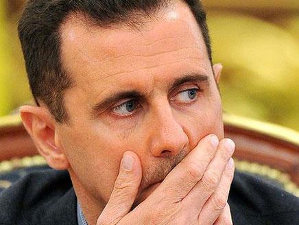 النظام السوري يُخلي مطاراته.. وأنباء عن هروب الأسد