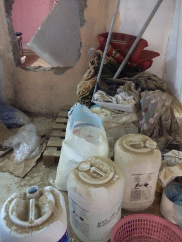 بلدية قوز الجعافرة تصادر مواد غذائية ‫(1)‬ ‫‬