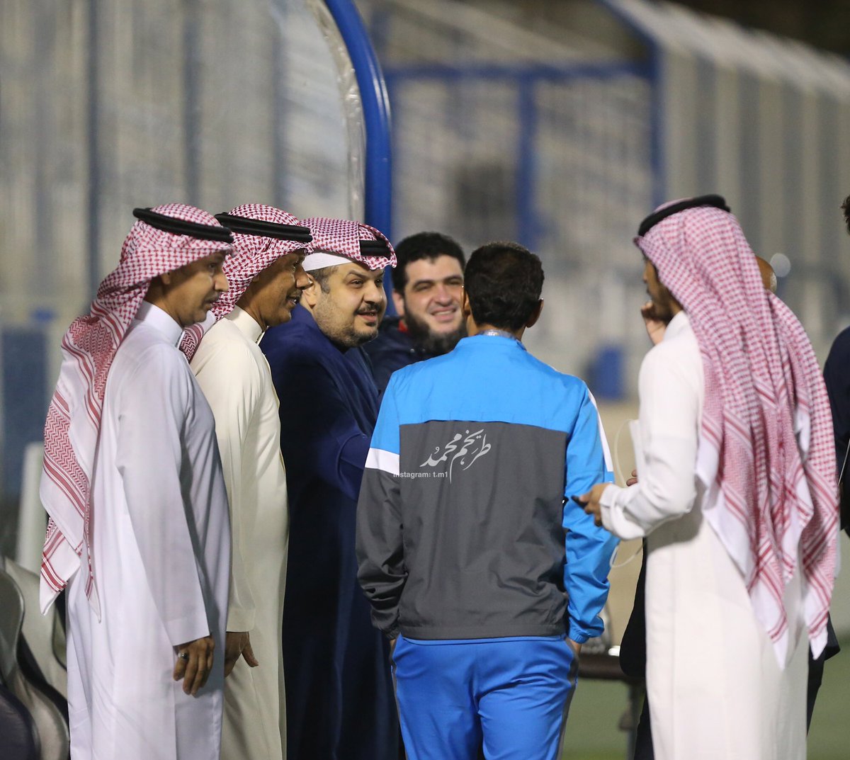 رئيس الهلال السابق يدعم الفريق قبل مواجهة الريان القطري