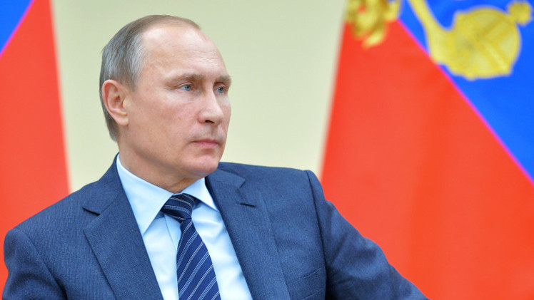 بوتين يأمر بدراسة منح العسكريين الروس في سوريا صفة محاربي العمليات القتالية