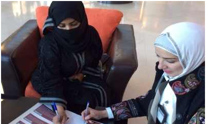أول محامية سعودية توسع نشاطها خارجياً وتظهر في الكويت