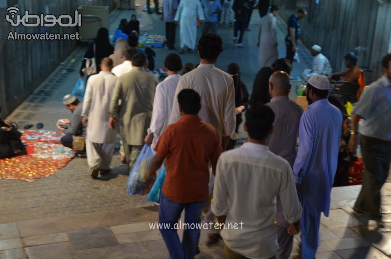 تفاعلاً مع “المواطن”.. أمانة جدة تصادر 192 عربة بيع عشوائي بجدة