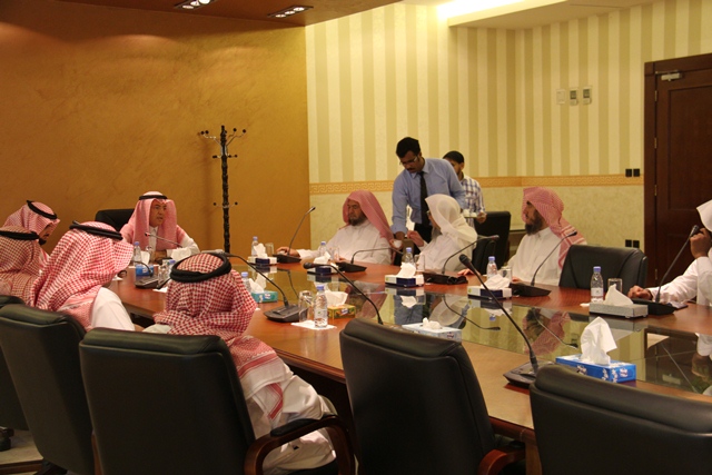 تحفيظ الرياض تبحث سبل التعاون مع جامعة اليمامة (2)