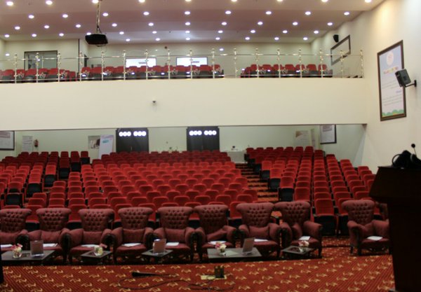 تخريج 245 طالبة من دبلومات معهد معلمات القرآن بالرياض