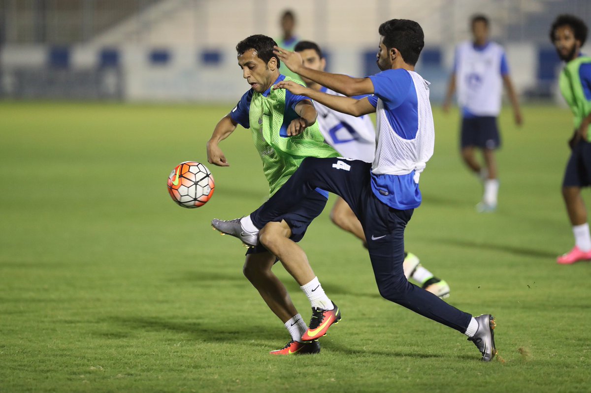 بالصور.. الهلال يواصل تدريباته.. وعبدالله المعيوف يُشارك للمرة الأولى