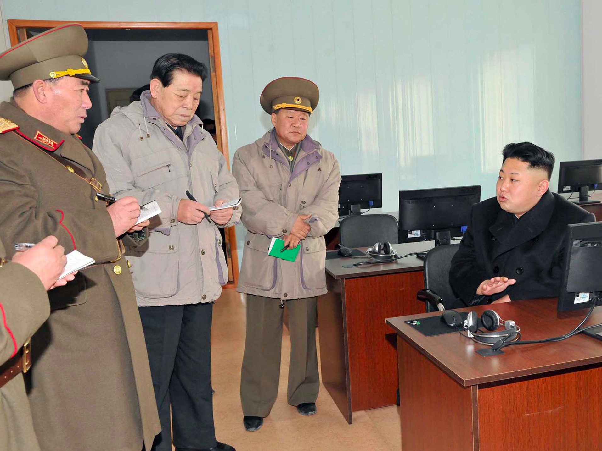 بعد سنوات من السرية.. سبب تدوين حاشية زعيم كوريا الشمالية للملاحظات