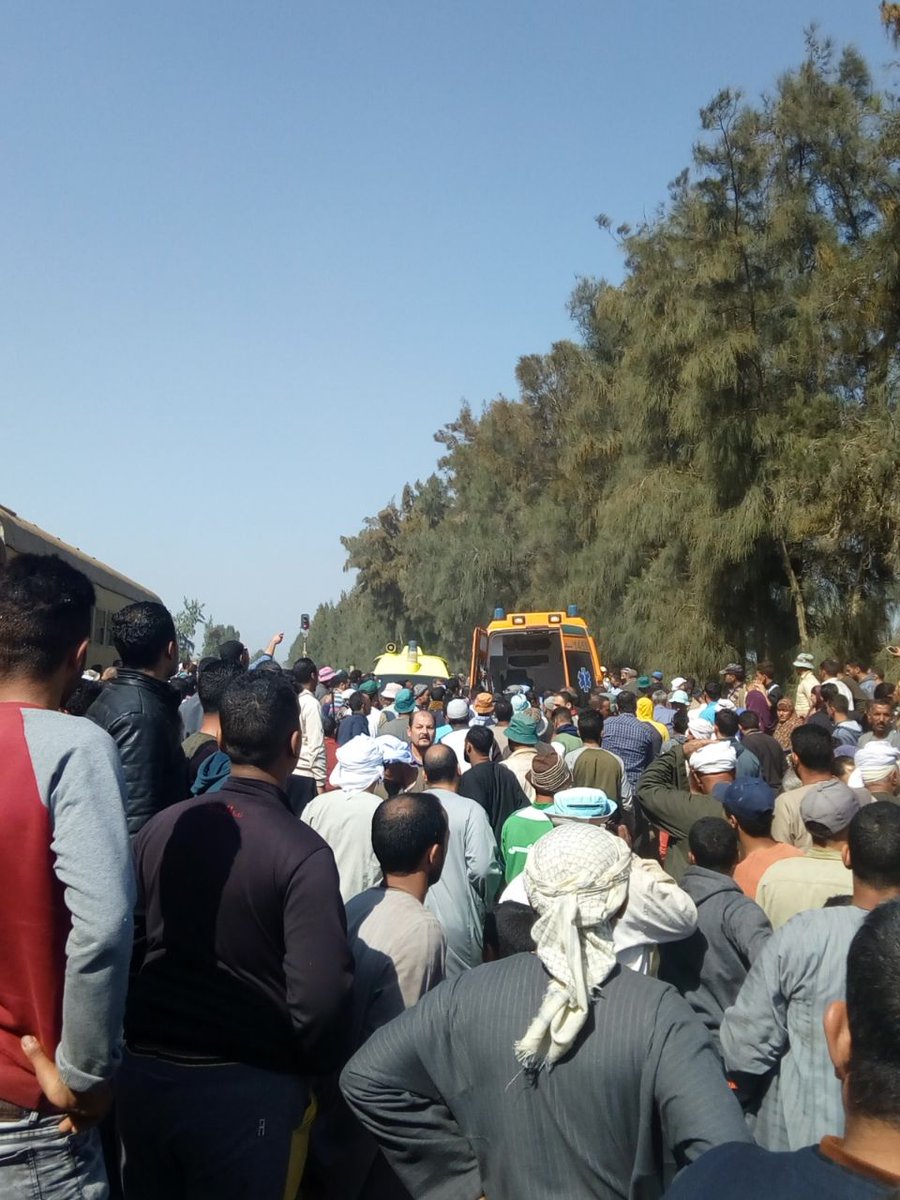 مصر.. ارتفاع حصيلة حادث تصادم قطارين إلى 12 قتيلًا