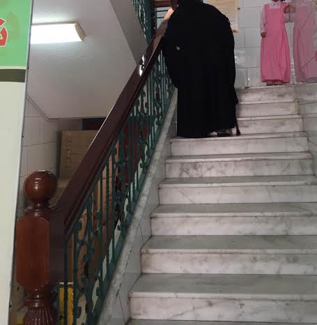 مصعد مركز صحي بـ #أبها معطل منذ شهر دون اهتمام