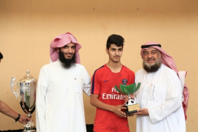تعليم الروضة يتوّج أبطال ‫(1)‬ ‫‬