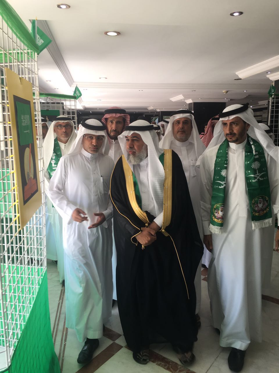 بالصور.. تعليم مكة يحتفي باليوم الوطني بشعار “رؤية وطن” ويكرِّم الطالبات المتطوعات