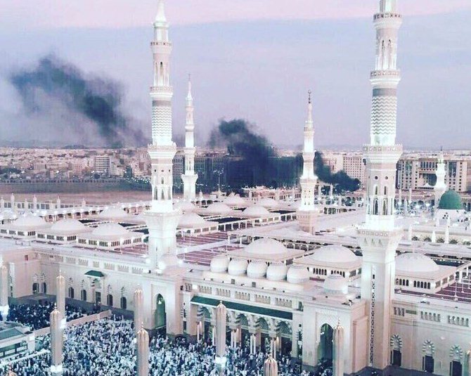 خطباء صلاة العيد في الأردن يستنكرون استهداف الحرم النبوي