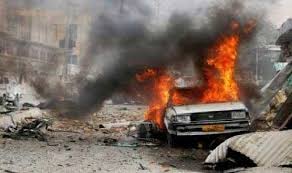 قتلى وجرحى في استهداف وزارة المالية بمفخخة وسط عدن