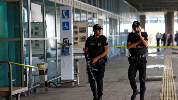 ارتفاع ضحايا تفجيرات مطار أتاتورك إلى 41 قتيلاً و130 جريحاً