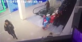 لحظة تعرض تلاميذ لحادث في روسيا