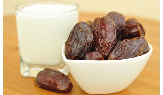 أطعمة تمنع عنك العطش في نهار رمضان