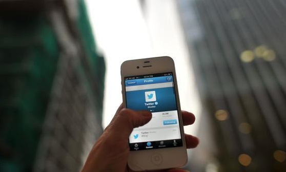 «تويتر» يتعاون مع السعودية ويسلمها معلومات 65 مطلوبا