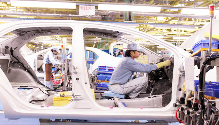 “تويوتا” توقِف إنتاج‏ جميع سياراتها في اليابان