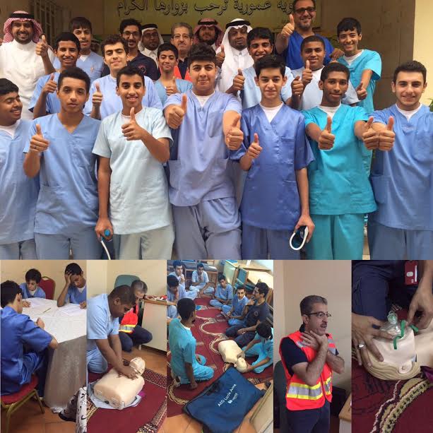 بالصور.. تجارب عملية بالدورة الإسعافية لثانوية العمورية في #جدة