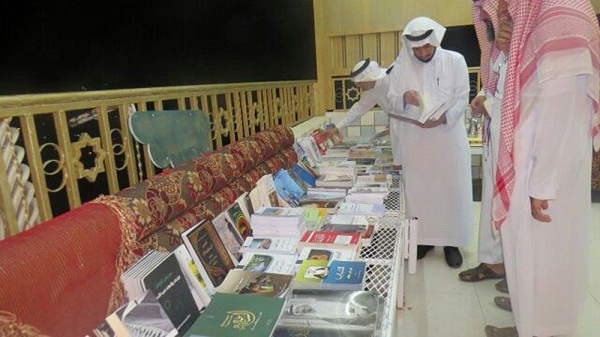 ثقافي فيفاء يوزع أكثر من 100 إصدار لأدبي جازان خلال أمسيته الثقافية