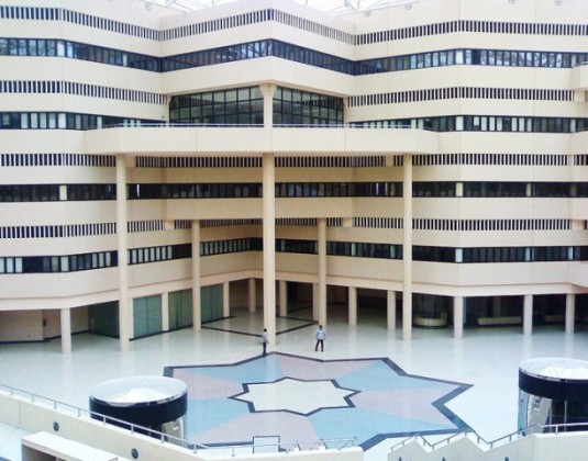 جامعة القصيم تقبل 14,800 طالب وطالبة