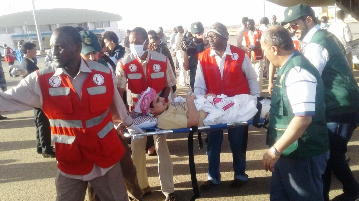مركز الملك سلمان للإغاثة يتكفل بعلاج 92 جريحاً يمنياً في السودان