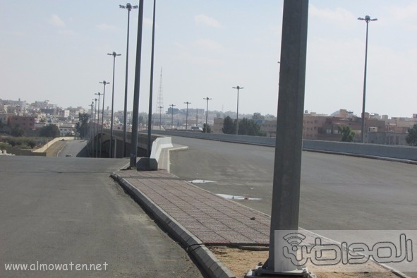 بالصور.. جسر جال #الطائف “بلا فائدة”