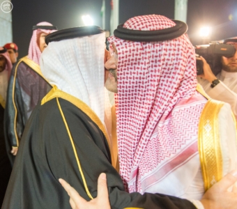 جلالة ملك البحرين يصل إلى جدة 1
