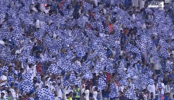 غضب جماهير #الهلال يشتعل بعد الهزيمة من #الأهلي !