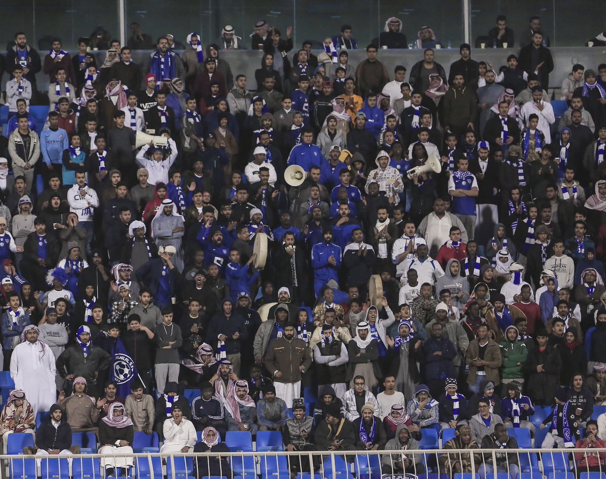 الهلال يُحمس جمهوره بهذه الطريقة