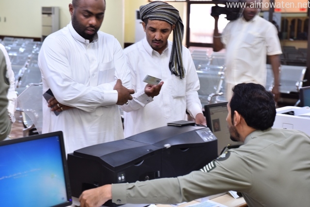 الجوازات تبدأ تلقي طلبات نقل معلومات الجواز اليمني الجديد