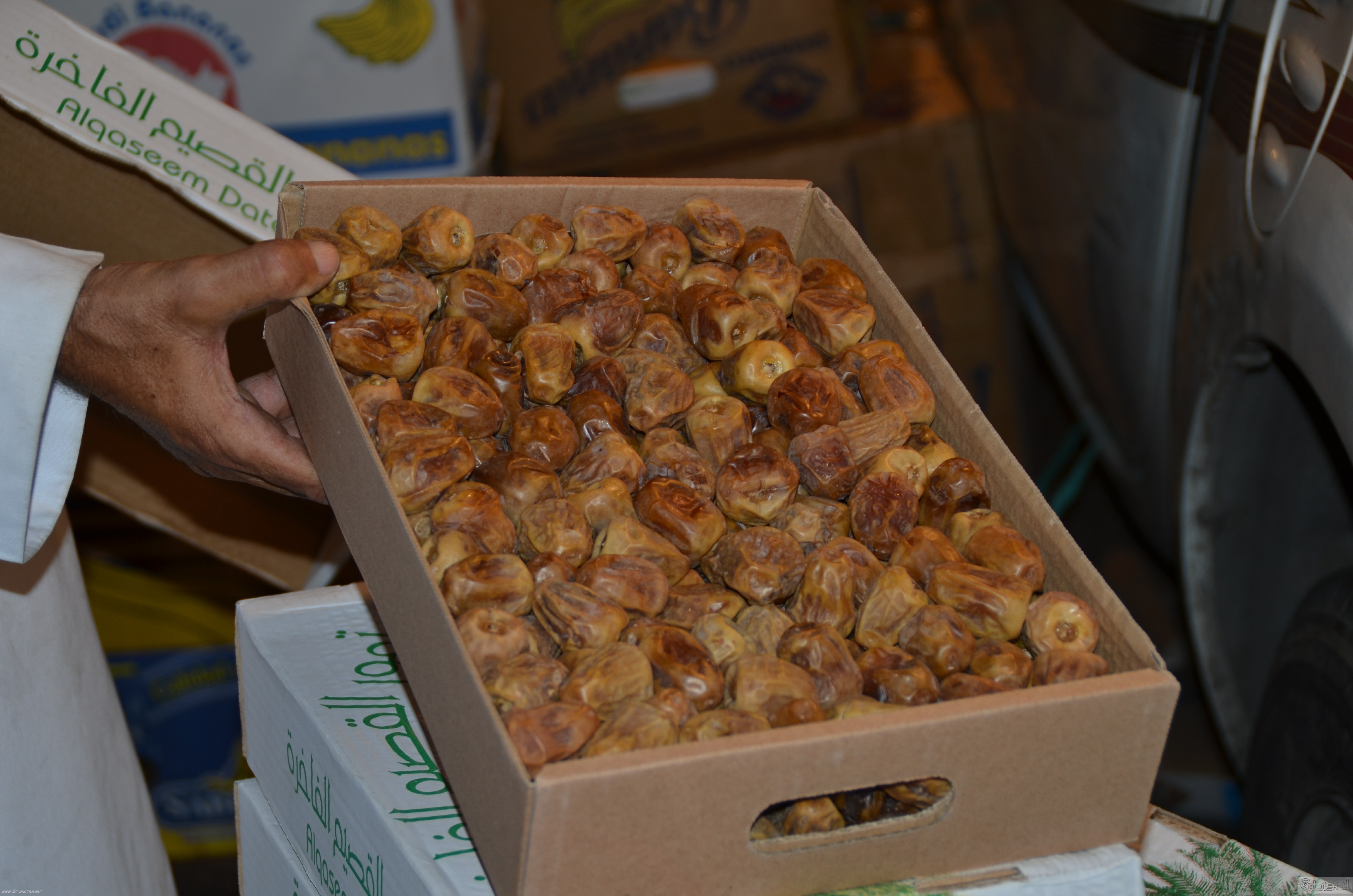 جولة باسواق الحلويات والتمور في جدة قبل العيد (12)