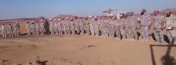 شاهد.. كيف استقبل رجال حرس الحدود أفراد الجيش السعودي
