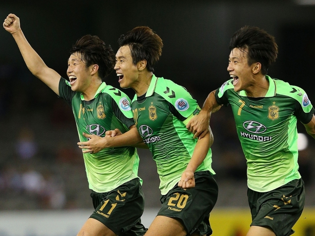 جيونبوك الكوري يسقط ويفشل في التأهل المبكر للأدوار الإقصائية بأبطال آسيا