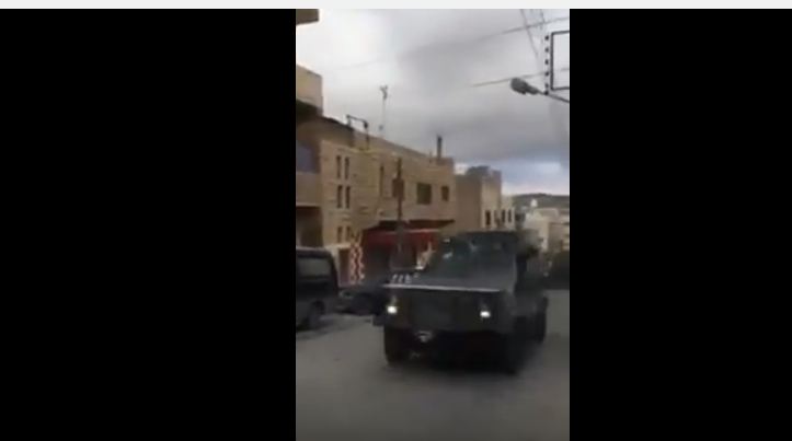 شاهد.. أول فيديو بعد إطلاق النار على الأمن في الأردن