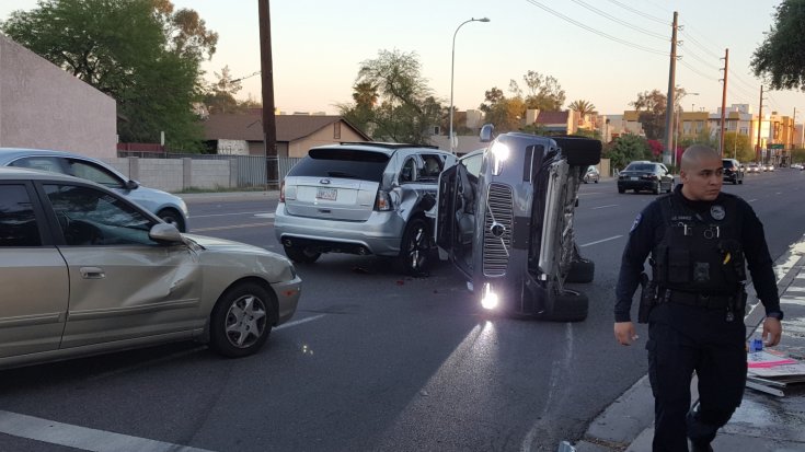 أوبر تستأنف اختبارات سيارتها ذاتية القيادة بعد حادث أريزونا