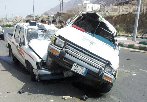 نجاة (5) طلاب بالمجاردة من حادث تصادم