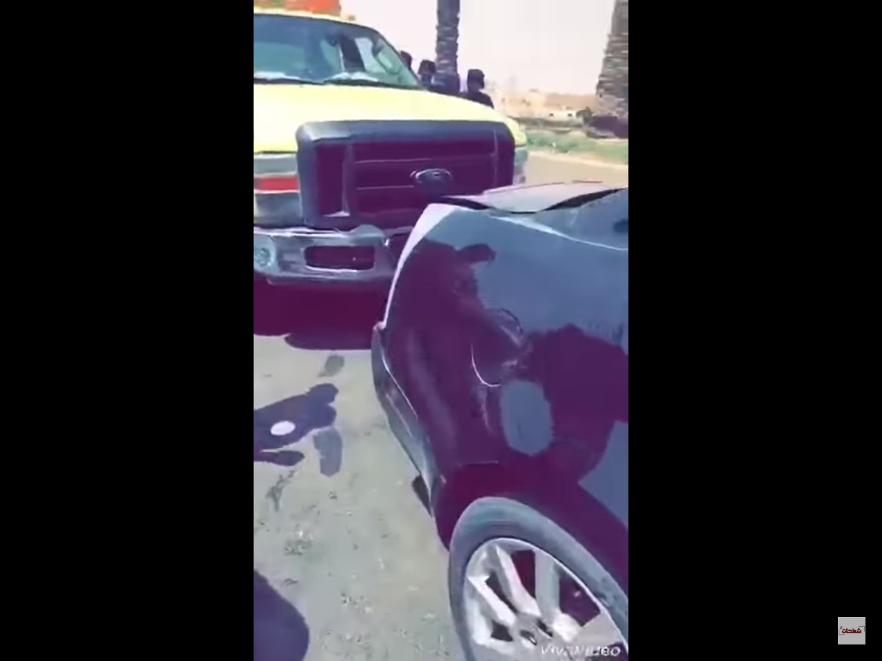شاهد.. أخطاء مشتركة بين قائدي شاحنة ومركبة صغيرة تؤدي إلى وفاة مواطن في الرياض
