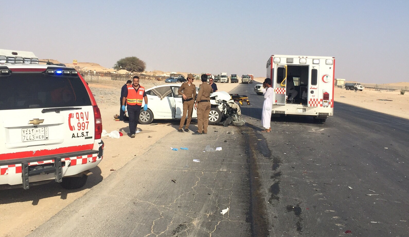 وفاة 3 أشخاص وإصابة 11 آخرين بحادثي تصادم في #الرياض