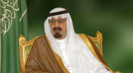 الملك يطمئن في اتصال هاتفي بالسفير الجبير على السعوديين في بوسطن