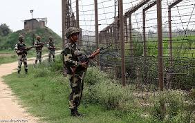 تبادل إطلاق النار بين القوات الهندية والباكستانية عبر الحدود