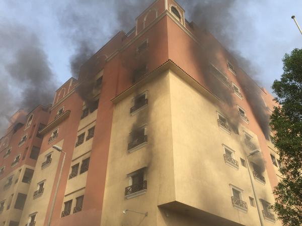 الآن.. حريق ضخم في أحد أبراج شركة أرامكو بـ #الخبر