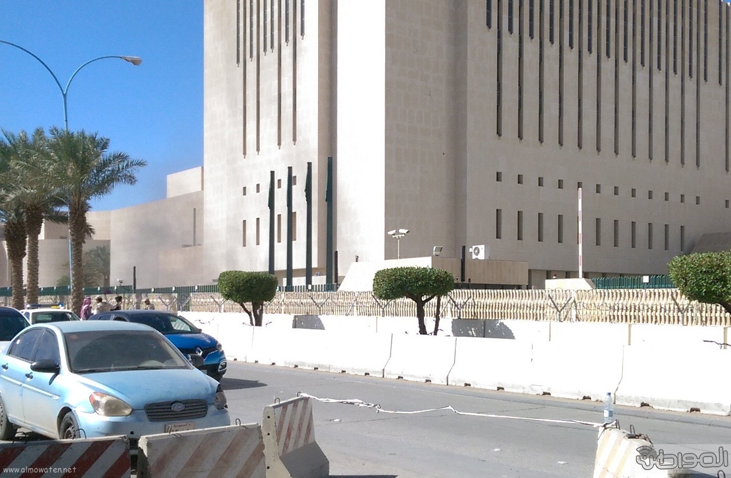 لقطات من حريق بأحد مباني التلفزيون السعودي