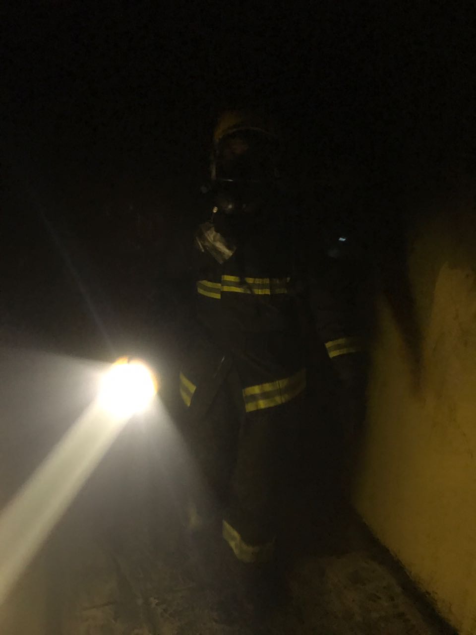 ماس كهربائي يحرق شقة في أبو عريش دون إصابات